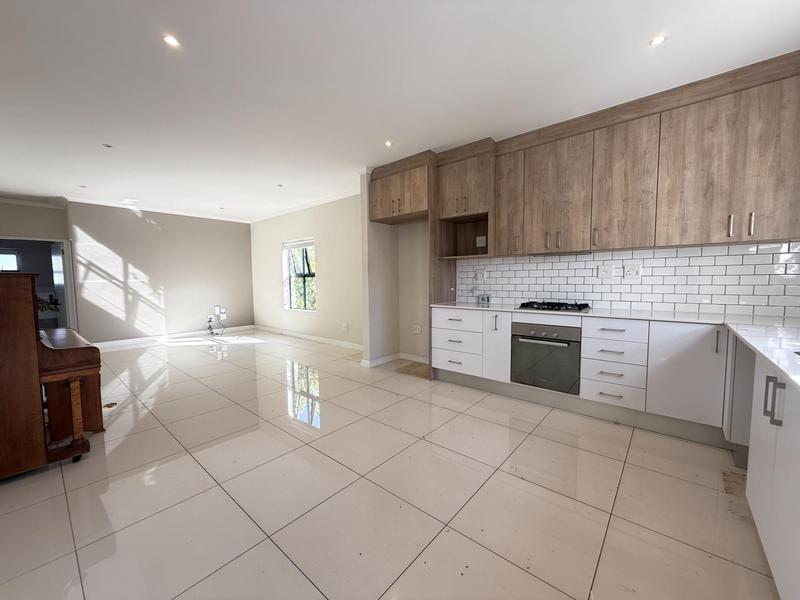 2 Bedroom Property for Sale in Klipfontein Western Cape